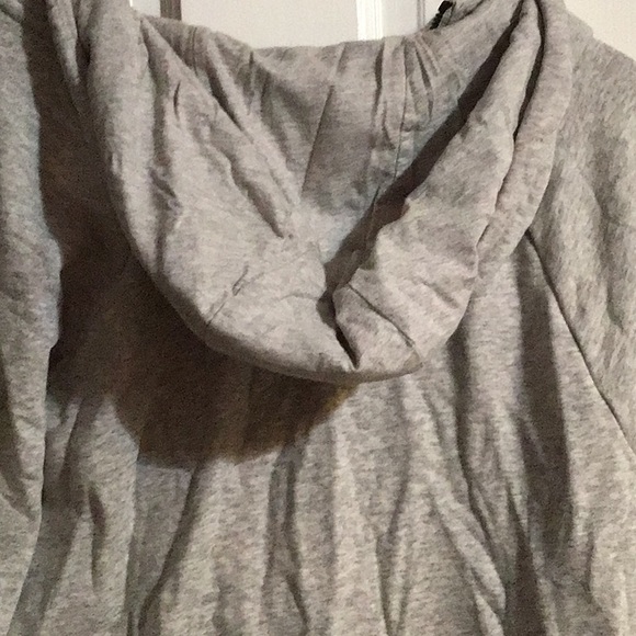 Nike Hooded Sweatshirts - Picture 4 of 4